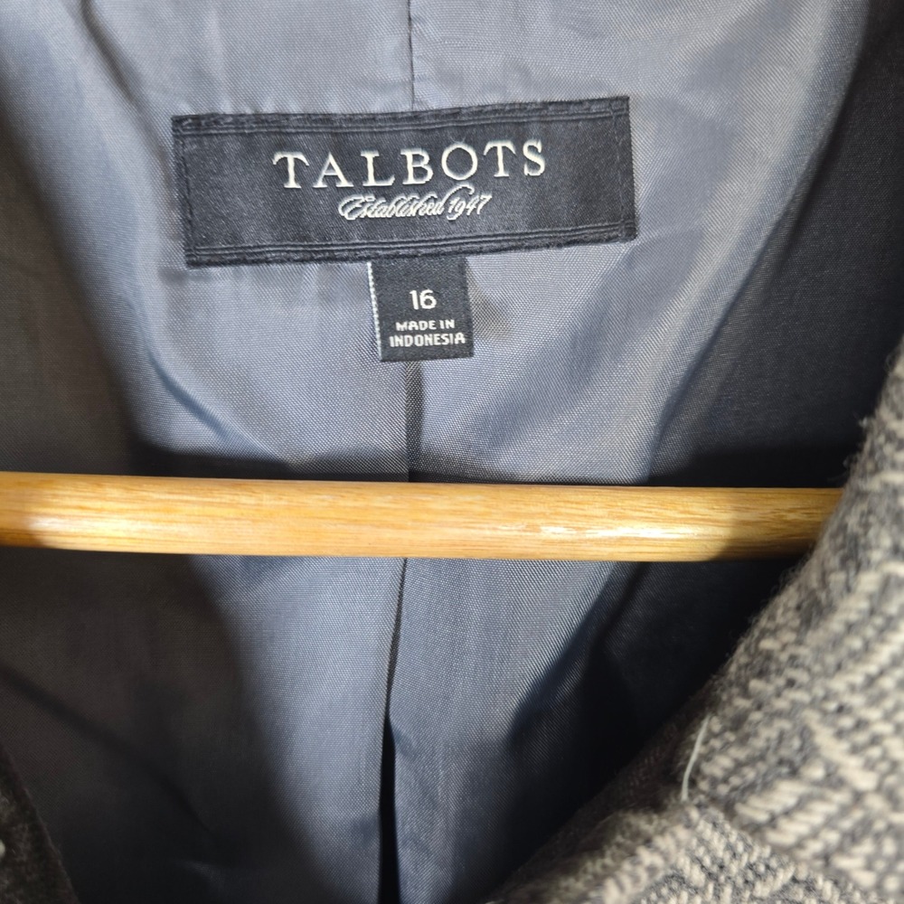 Talbots Womens Gray Wool Blend Herringbone Blazer Jacket Size 16 Three Button - Picture 5 of 6